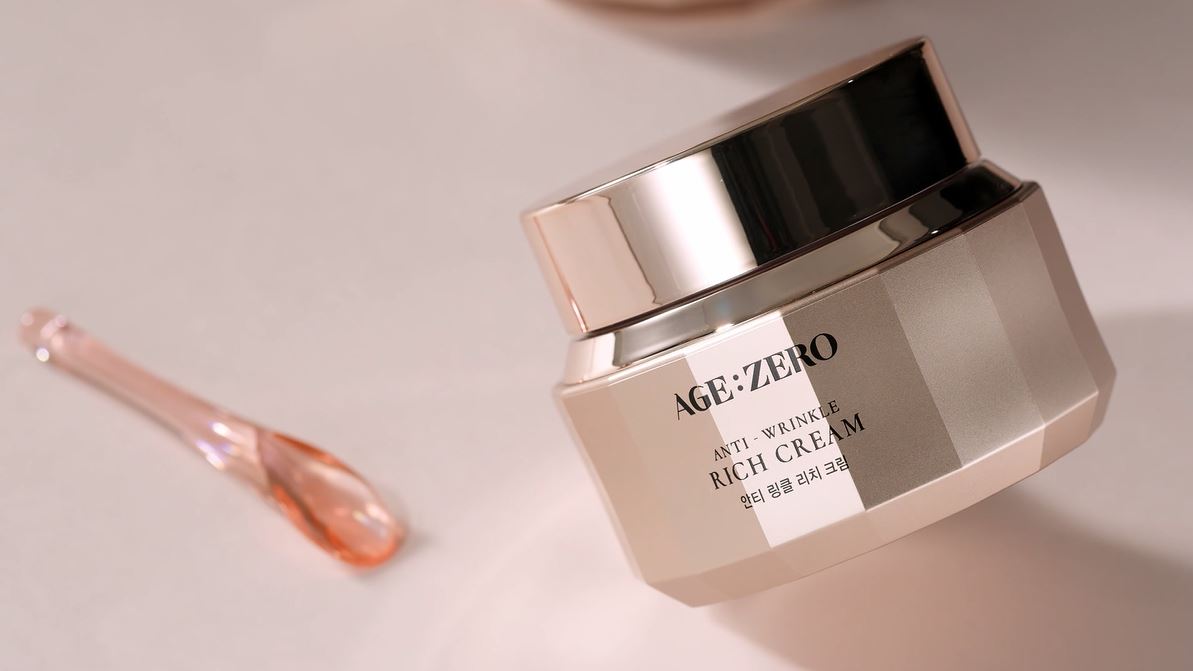 AGE ZERO Anti Wrinkle Rich Cream – efekt stosowania bogatego kremu K-beauty
