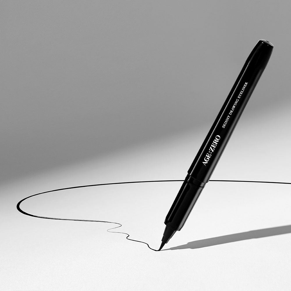 AGE ZERO 
Skinny Drawing Eyeliner